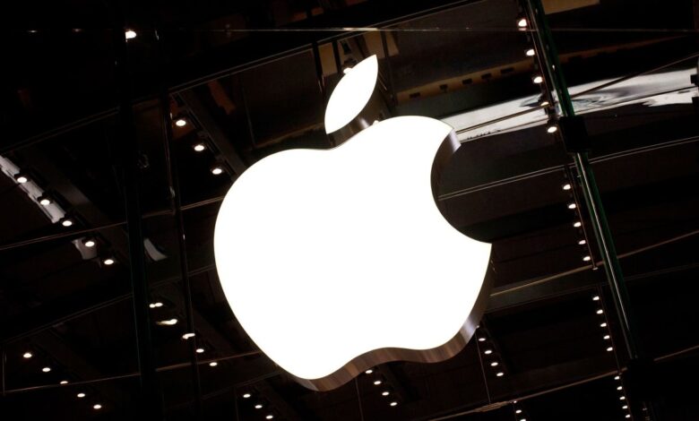 111006055359 apple logo new york Detafour