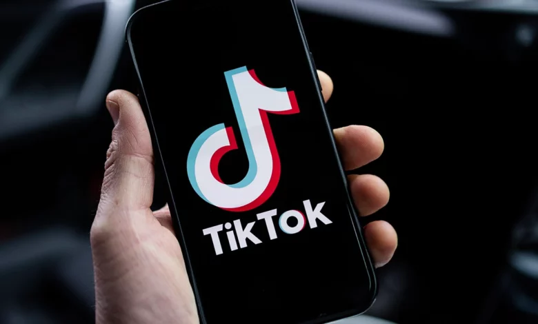 TikTok App Screen Mobile GettyImages 1470268139 H 2023 Detafour